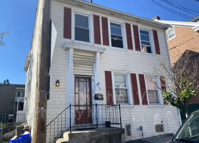 Property at 313 West St Unit 2, Bethlehem, PA, 18018, 3 beds, 1 bath, [object Object]