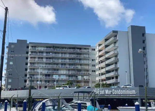 Property at 1800 NW 24th Ave #1017, Miami, FL, 33125, 1 bed, 1 bath, [object Object]