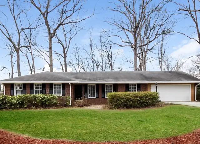 Property at 17 Pioneer Trl, Marietta, GA, 30068, 3 beds, 2 baths, [object Object]