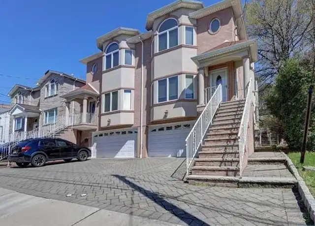Property at 108B Princeton Ln, Palisades Park, NJ, 07650, 3 beds, 3.5 baths, [object Object]