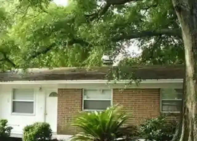 Property at 2944 W 5th St, Jacksonville, FL, 32254, 3 beds, 1 bath, [object Object]
