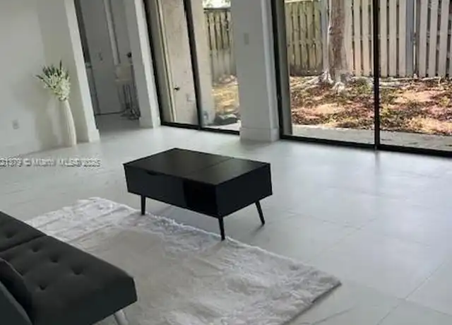 Property at 1342 Sandpiper Blvd, Homestead, FL, 33035, 2 beds, 2.5 baths, [object Object]