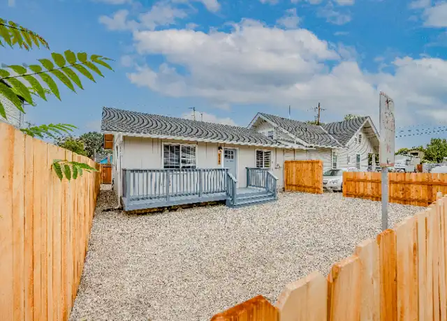 Property at 520 20th St Unit 2, Washougal, WA, 98671, 2 beds, 1 bath, [object Object]