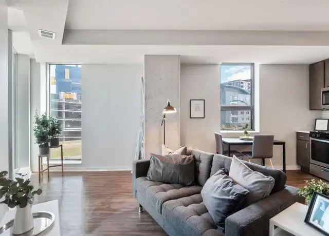 Property at 811 N Washington Ave, Minneapolis, MN, 55401, 1 bed, 1 bath, [object Object]