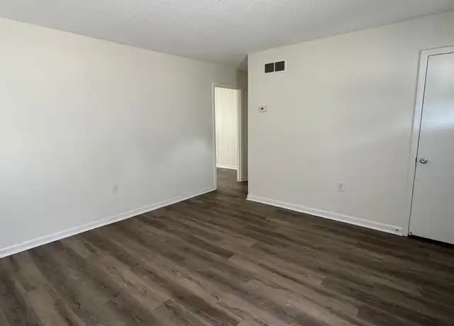 Property at 3201 Keystone Ave, Memphis, TN, 38128, 3 beds, 1.5 baths, [object Object]
