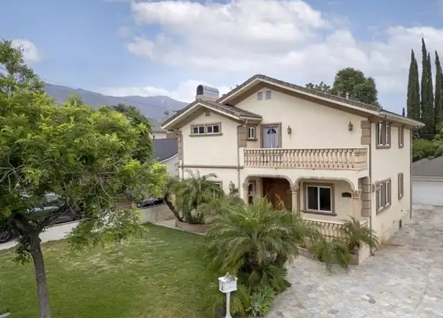 Property at 918 E Valencia Ave, Burbank, CA, 91501, 4 beds, 3 baths, [object Object]
