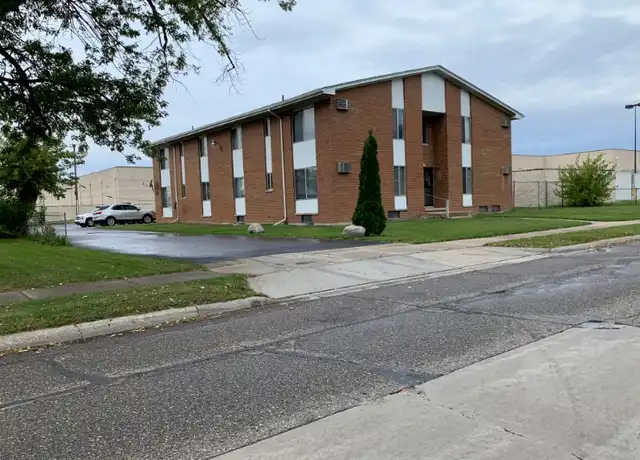 Property at 25635 Lawn St, Roseville, MI, 48066, 1 bed, 1 bath, [object Object]