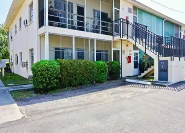 Property at 5372 4th St N, Saint Petersburg, FL, 33703, 1 bed, 1 bath, [object Object]