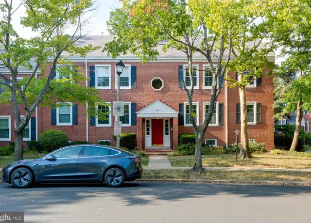 Property at 2991 S Columbus St Unit B2, Arlington, VA, 22206, 2 beds, 2 baths, [object Object]
