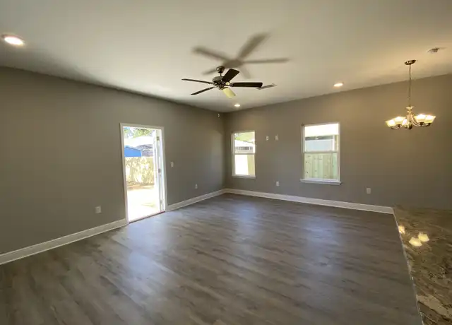 Property at 1005 Grace Ln, Fort Walton Beach, FL, 32547, 3 beds, 2.5 baths, [object Object]