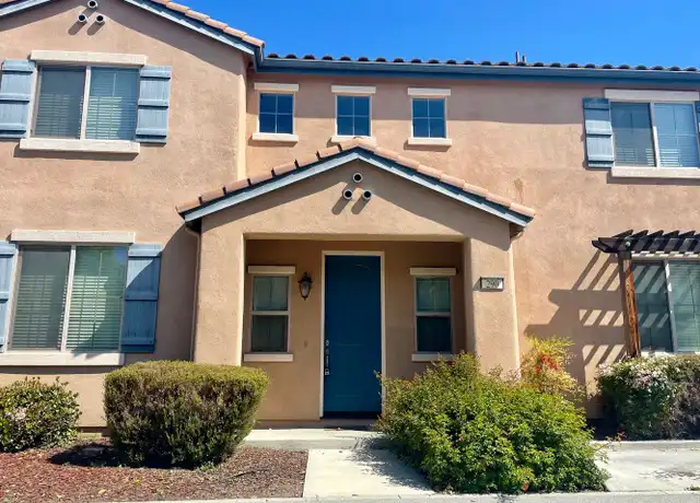 Property at 290 Slate Ave, Hollister, CA, 95023, 3 beds, 2.5 baths, [object Object]