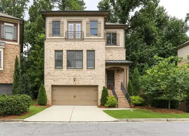 Property at 914 Canterbury Ln NE, Atlanta, GA, 30324, 4 beds, 3.5 baths, [object Object]