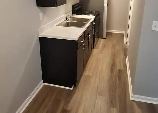 Property at 678 Knox Blvd Unit 62, Radcliff, KY, 40160, 1 bed, 1 bath, [object Object]