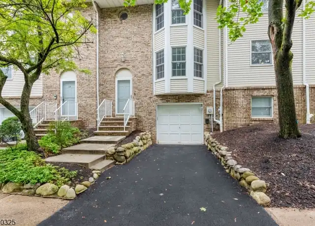 Property at 62 Brookstone Cir, Morris Plains, NJ, 07950, 2 beds, 1.5 baths, [object Object]
