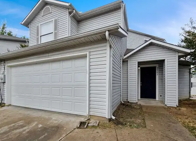 Property at 2305 Balvanera Plz, Dallas, TX, 75211, 3 beds, 2.5 baths, [object Object]