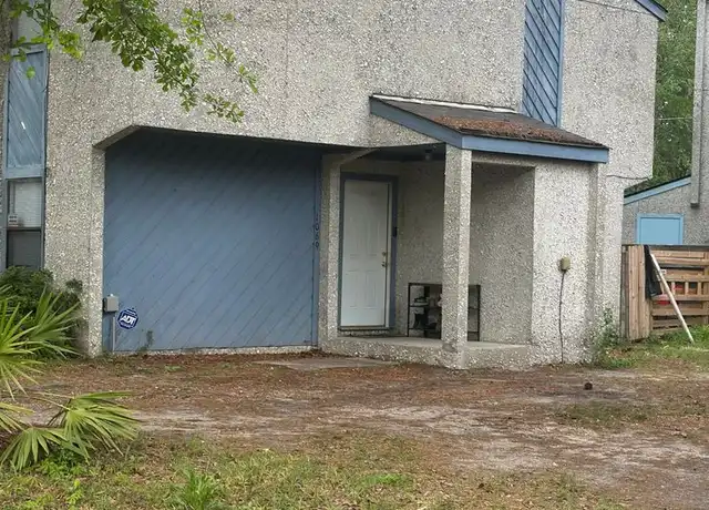 Property at 1069 Kelly Dr, Hinesville, GA, 31313, 2 beds, 1.5 baths, [object Object]