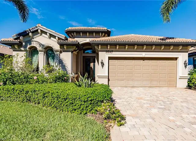 Property at 9917 Alhambra Ln, Bonita Springs, FL, 34135, 2 beds, 2 baths, [object Object]