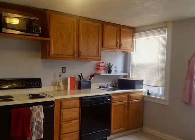 Property at 134 Pius St, Pittsburgh, PA, 15203, 2 beds, 2 baths, [object Object]