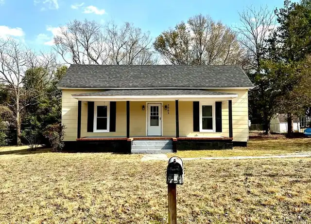 Property at 2003 Burnett Ave, Fayetteville, NC, 28306, 3 beds, 2 baths, [object Object]