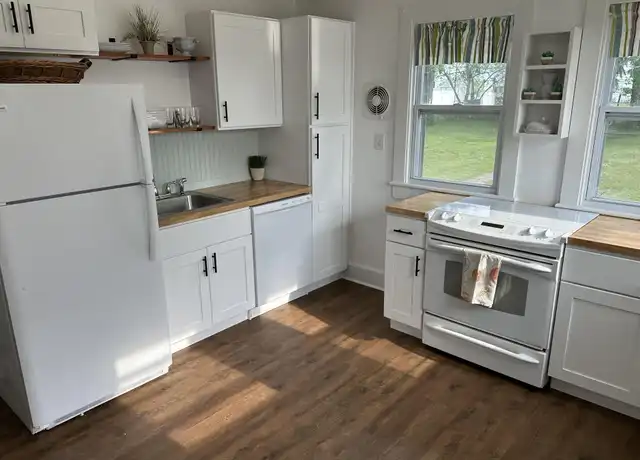 Property at 112 Mechanic St Unit A, Harrington, DE, 19952, 1 bed, 1 bath, [object Object]
