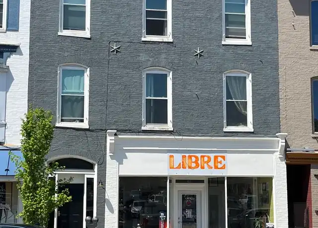 Property at 65 N Main St Unit 65 2, Chambersburg, PA, 17201, 2 beds, 1 bath, [object Object]