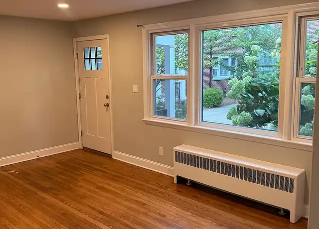 Property at 658 Valley Road Upper Montclair NJ 07043 - 658 Valley Rd, Montclair, NJ, 07043, 1 bed, 1 bath, [object Object]