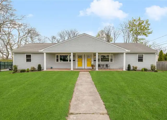 Property at 5 Cliff Ave, Newport, RI, 02840, 2 beds, 2.5 baths, [object Object]