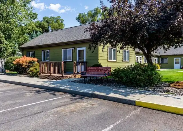 Property at 207 N Storie St, Wallowa, OR, 97885, 1 bed, 1 bath, [object Object]