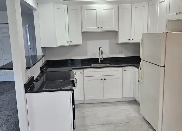 Property at 15 Kings Ct #15, Hatboro, PA, 19040, 2 beds, 1 bath, [object Object]