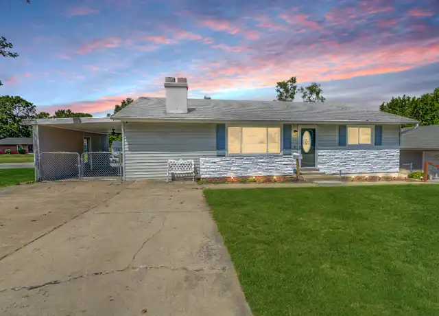 Property at 36 Daniel Dr, O Fallon, MO, 63366, 3 beds, 1.5 baths, [object Object]