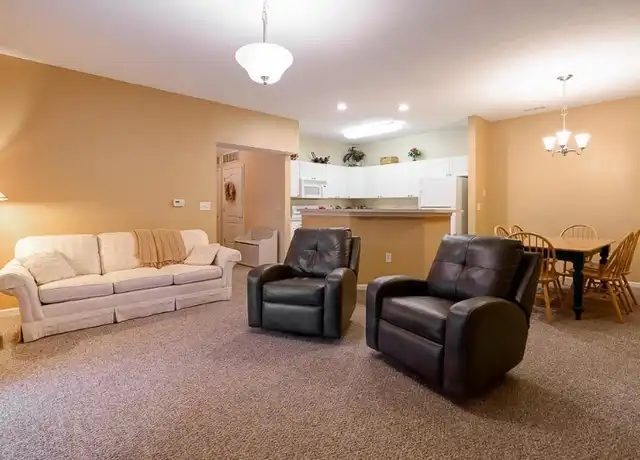 Property at 8059 Cranes Crossing Dr, Lewis Center, OH, 43035, 2 beds, 2 baths, [object Object]