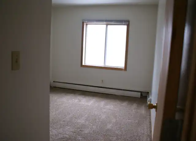 Property at 500 E Thomas St #314, Wausau, WI, 54403, 2 beds, 1 bath, [object Object]