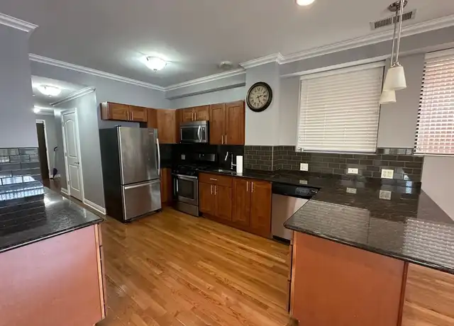 Property at 1334 W Morse Ave Unit 2nd, Chicago, IL, 60626, 2 beds, 2 baths, [object Object]