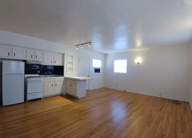 Property at 420 14th St SW Unit A, Albuquerque, NM, 87102, 0 beds, 1 bath, [object Object]