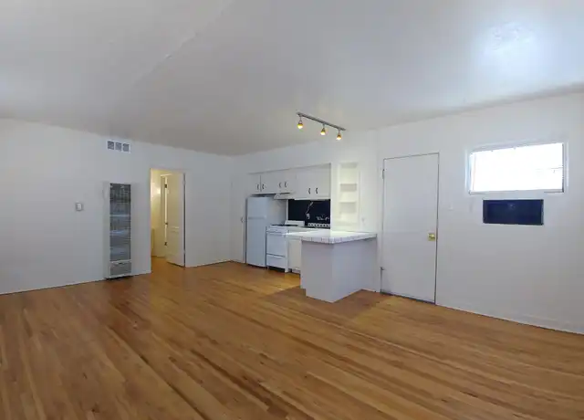 Property at 420 14th St SW Unit A, Albuquerque, NM, 87102, 0 beds, 1 bath, [object Object]