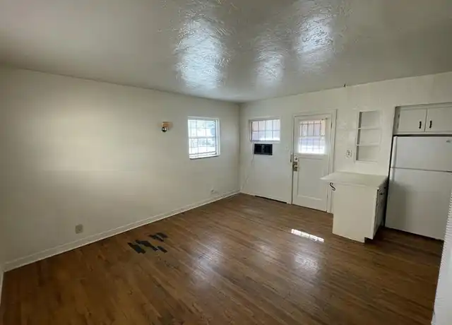 Property at 420 14th St SW Unit A, Albuquerque, NM, 87102, 0 beds, 1 bath, [object Object]