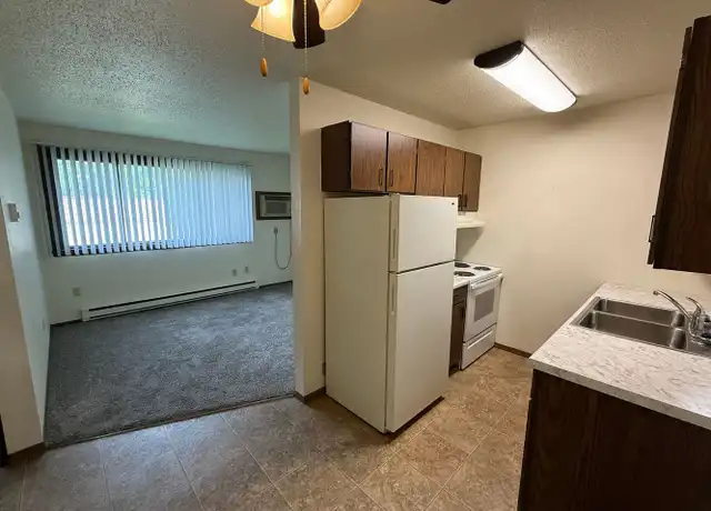Property at 2549 15th St S Unit 12, Fargo, ND, 58103, 1 bed, 1 bath, [object Object]