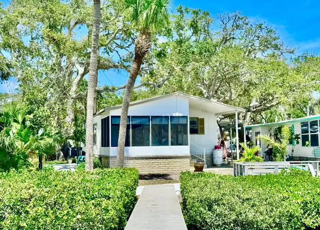Property at 15010 113th Ave N Unit NA, Largo, FL, 33774, 2 beds, 2 baths, [object Object]