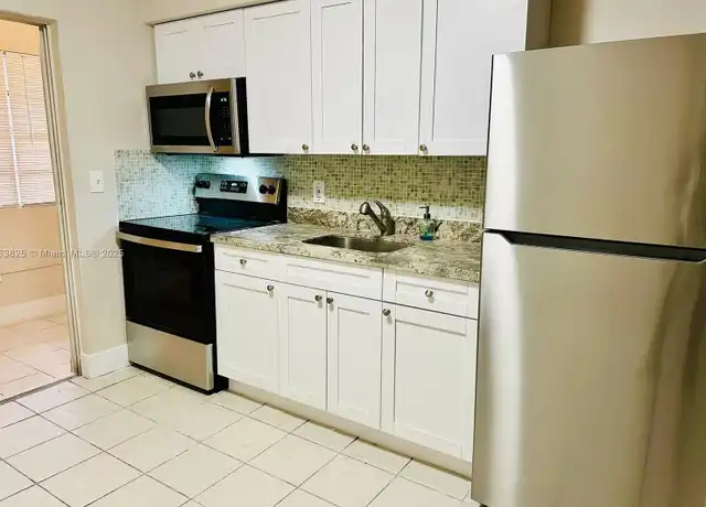 Property at 2960 W Flagler St Unit 103, Miami, FL, 33135, 1 bed, 1 bath, [object Object]