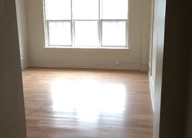 Property at 1 W 28th St Unit 401, Indianapolis, IN, 46208, 1 bed, 1 bath, [object Object]
