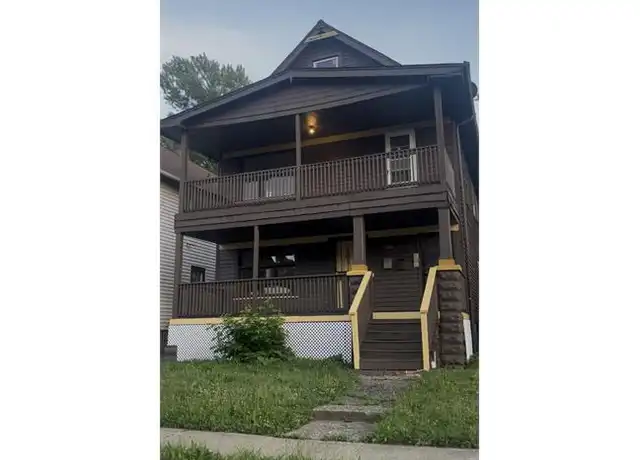 Property at 11010 Dove Ave Unit up, Cleveland, OH, 44105, 1 bed, 1 bath, [object Object]