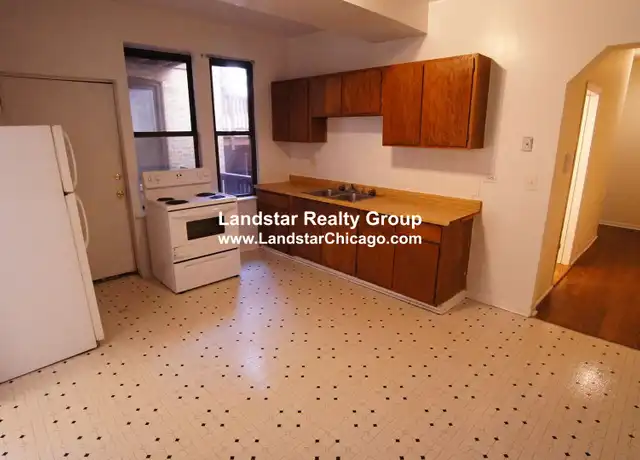Property at 3149 W Medill Ave Unit 2, Chicago, IL, 60647, 2 beds, 1 bath, [object Object]