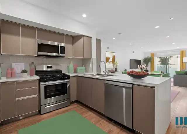 Property at Croft Retreat by Wiseman - 130 S Croft Ave, Los Angeles, CA, 90048, 3 beds, 3 baths, [object Object]