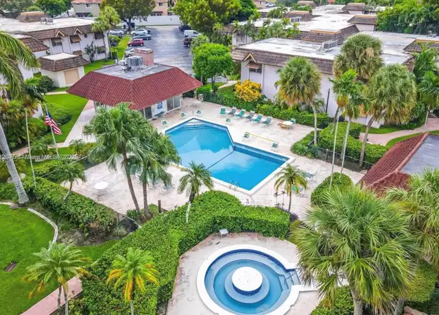 Property at 9392 SW 77th Ave Unit E4, Miami, FL, 33156, 1 bed, 1 bath, [object Object]