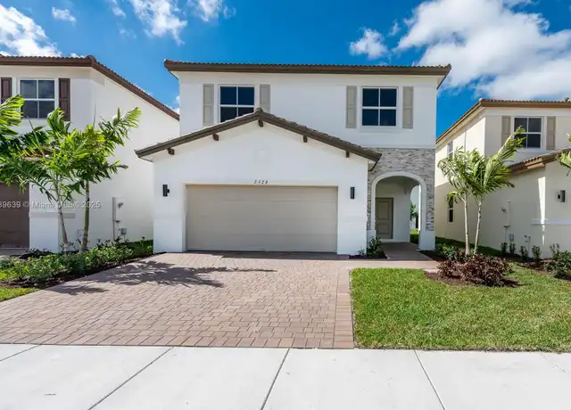 Property at 2528 SE 26 Ter, Homestead, FL, 33035, 4 beds, 2.5 baths, [object Object]