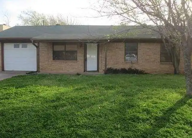 Property at 406 Mariposa St, Taylor, TX, 76574, 3 beds, 2 baths, [object Object]