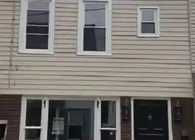 Property at 28 E Church St, Bordentown, NJ, 08505, 3 beds, 2 baths, [object Object]