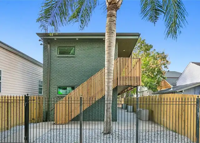Property at 2115 Danneel St Unit 201, New Orleans, LA, 70113, 1 bed, 1 bath, [object Object]