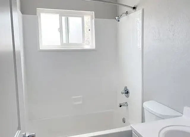 Photo of 668 La Grande Dr, Sunnyvale, CA 94087