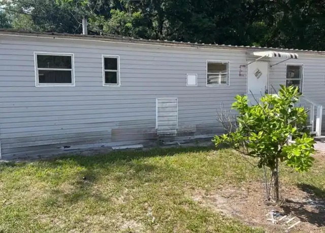 Property at 1510 E 151st Ave, Lutz, FL, 33549, 2 beds, 1 bath, [object Object]